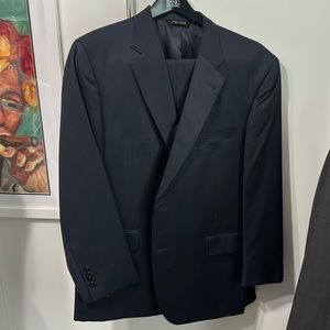 Jos. A Bank Wool Suit Navy Jacket 44R , Pant 39R/32